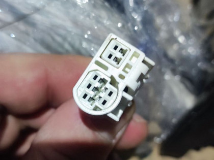 Зеркало левое