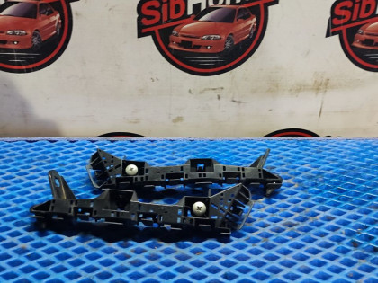 Крепление бампера