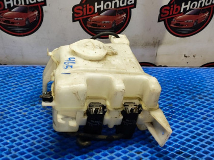 Бачок омывателя