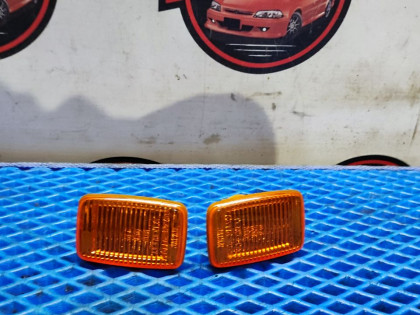 Повторители поворота в крыло