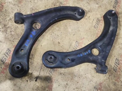 Рычаги передние