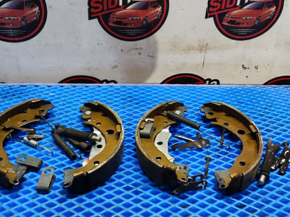 Колодки стояночного тормоза