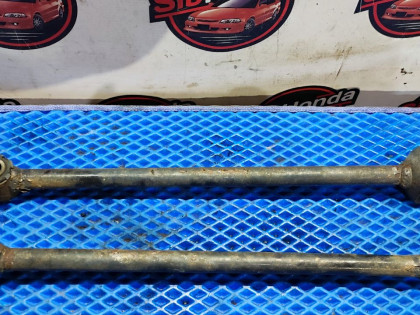 Рычаги задние