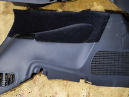 Обшивка багажника