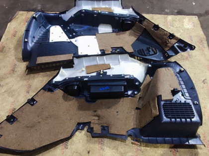 Обшивка багажника