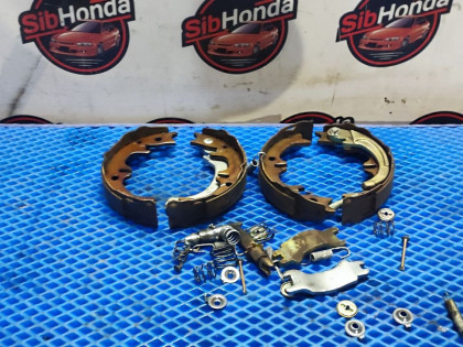 Колодки стояночного тормоза