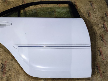 Дверь задняя правая 67003-33120 TOYOTA CAMRY