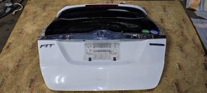 Пятая дверь 68100T5CZ00ZZ HONDA FIT