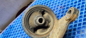 Подушка двигателя левая MITSUBISHI AIRTREK OEM MR961325 CU2W 2003