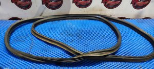 Уплотнительная резинка багажника MR487749 MITSUBISHI AIRTREK