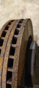 Диски тормозные Передние HONDA ODYSSEY OEM 45251-S1A-E20 RA8 2000