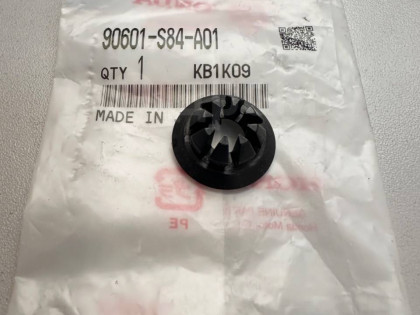 Клипса упора капота Honda