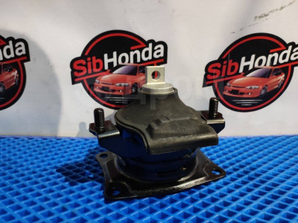 Подушка двигателя задняя