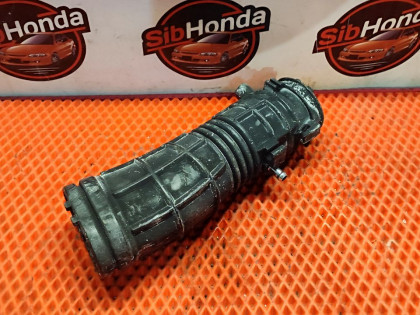 Патрубок воздушного фильтра