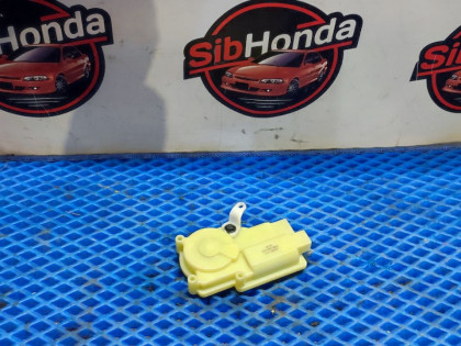 Электропривод замка багажника