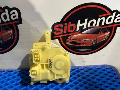 Электропривод замка передний левый